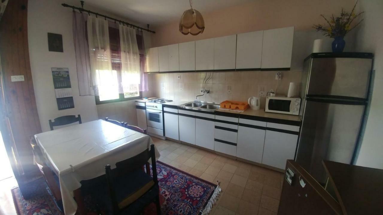 Family Apartment Near Beach Biograd Na Moru Kültér fotó